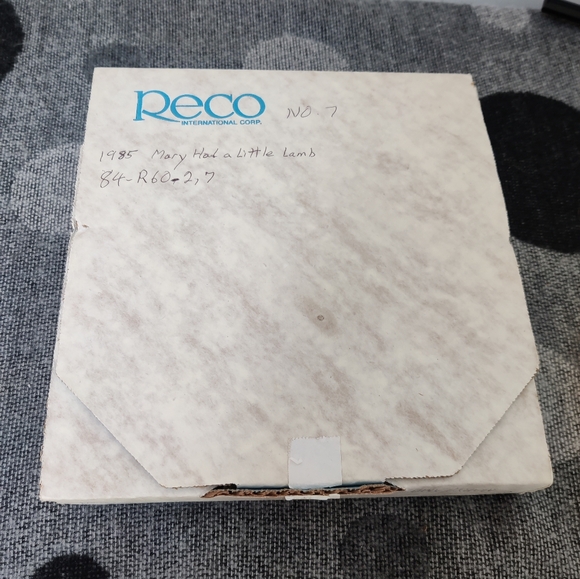 Mary Had a Little Lamb RECO Collectors Plate - Picture 3 of 10